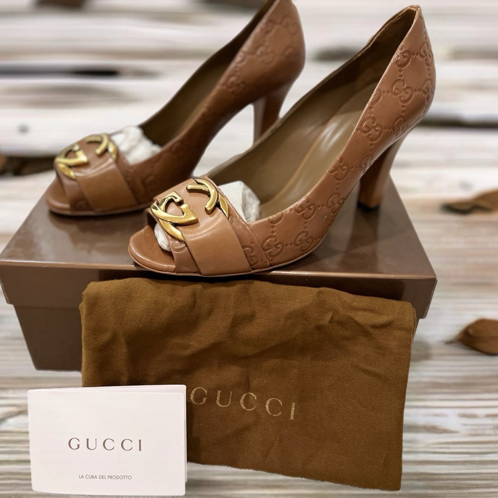 BNIB Gucci Pumps